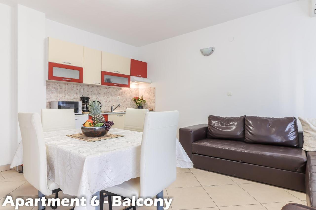 ורסאר Apartments Juric מראה חיצוני תמונה