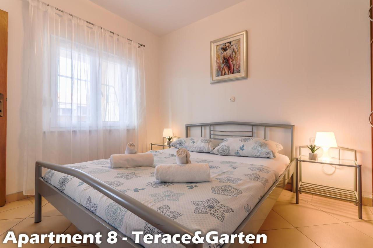 ורסאר Apartments Juric מראה חיצוני תמונה