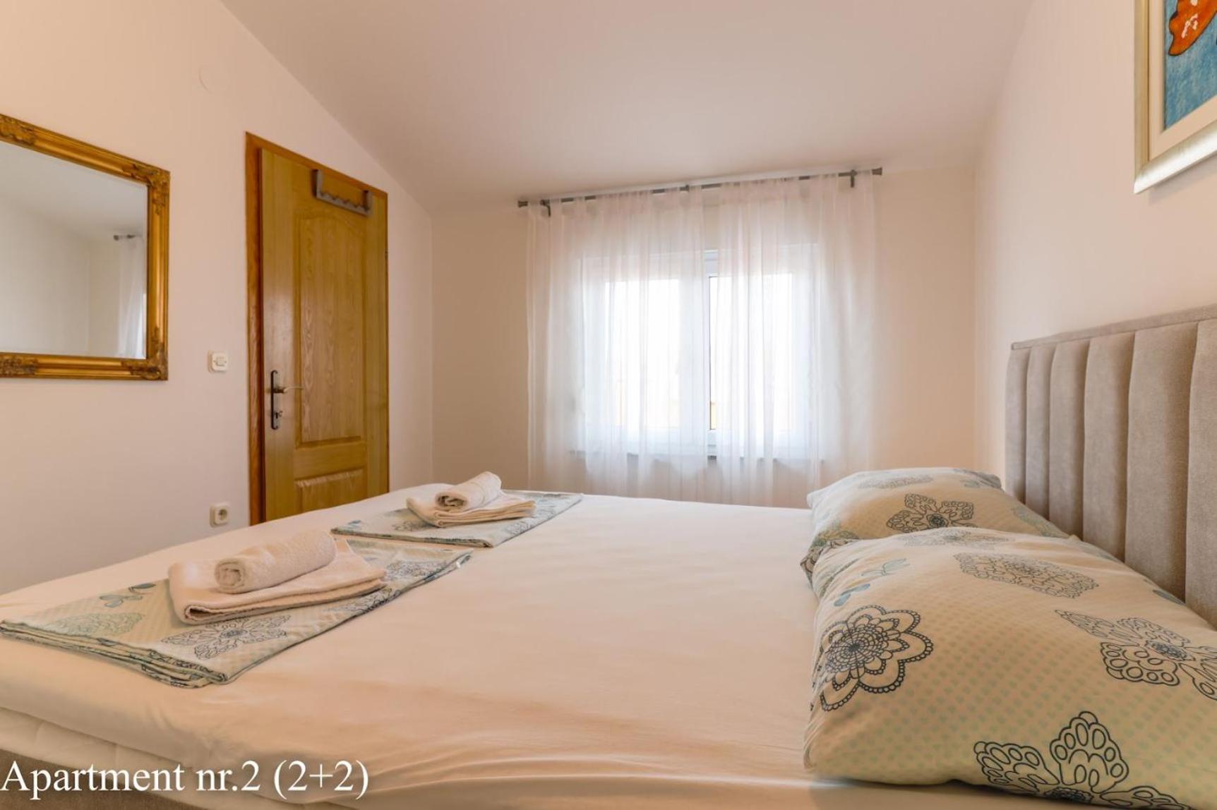 ורסאר Apartments Juric מראה חיצוני תמונה