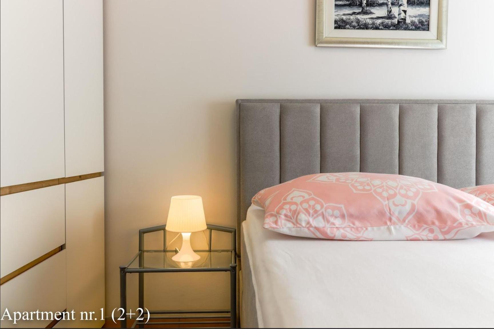 ורסאר Apartments Juric מראה חיצוני תמונה